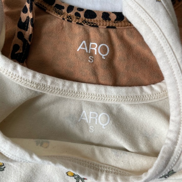 ARQ small leopard crop tank - excellent condition - Picture 2 of 2